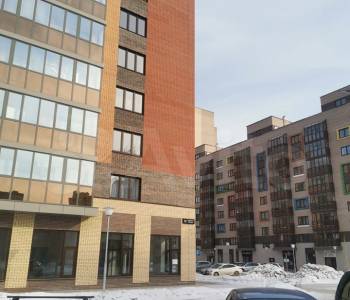 Продается 1-комнатная квартира, 37 м²