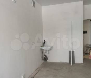 Продается 1-комнатная квартира, 37 м²