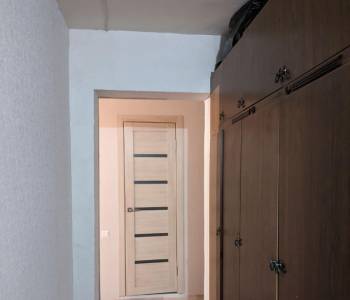 Продается Многокомнатная квартира, 80 м²