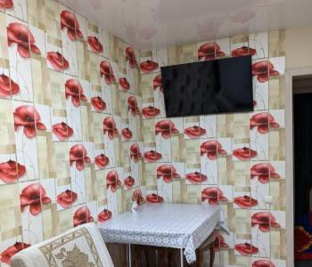 Продается Многокомнатная квартира, 80 м²