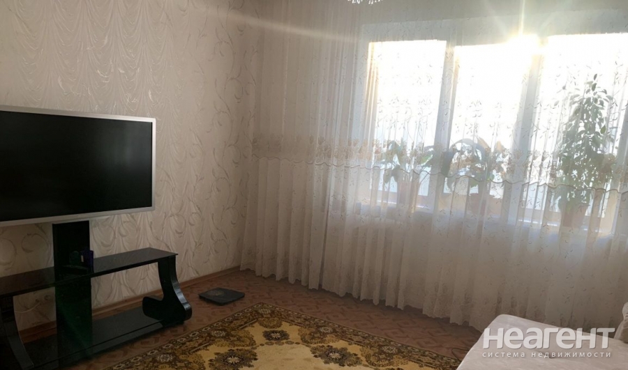 Продается Многокомнатная квартира, 84 м²