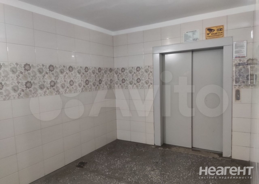 Продается 1-комнатная квартира, 43 м²