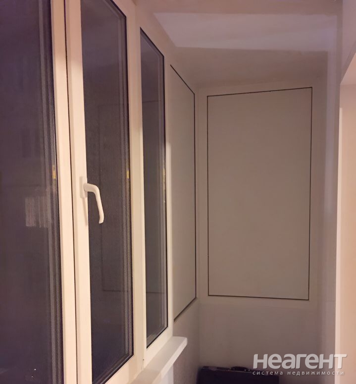 Продается Многокомнатная квартира, 83,9 м²