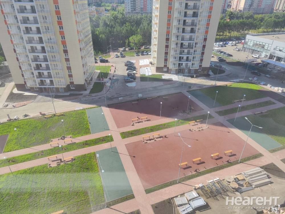 Продается 1-комнатная квартира, 48 м²