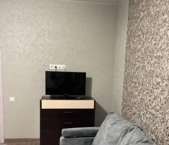 Продается 1-комнатная квартира, 38,6 м²