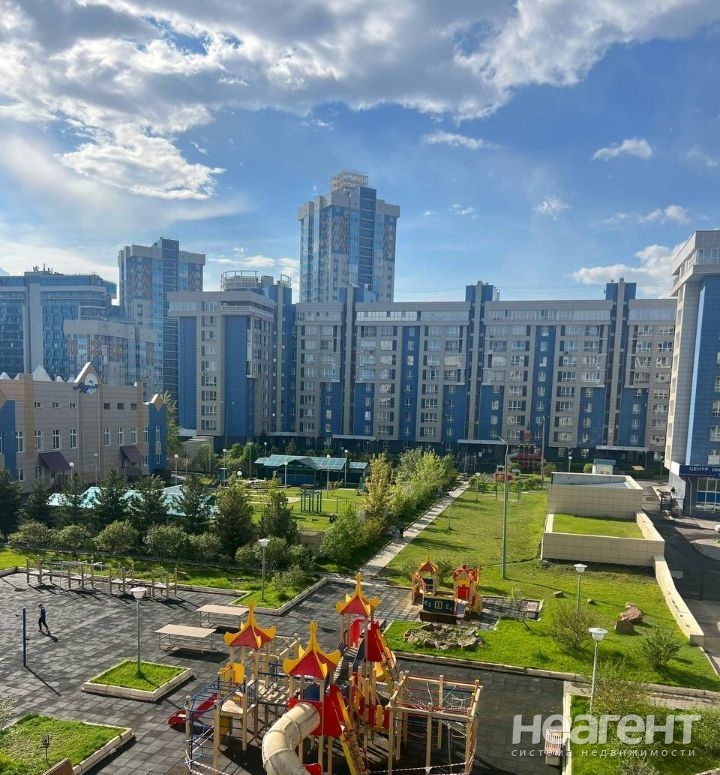 Продается 3-х комнатная квартира, 117,5 м²