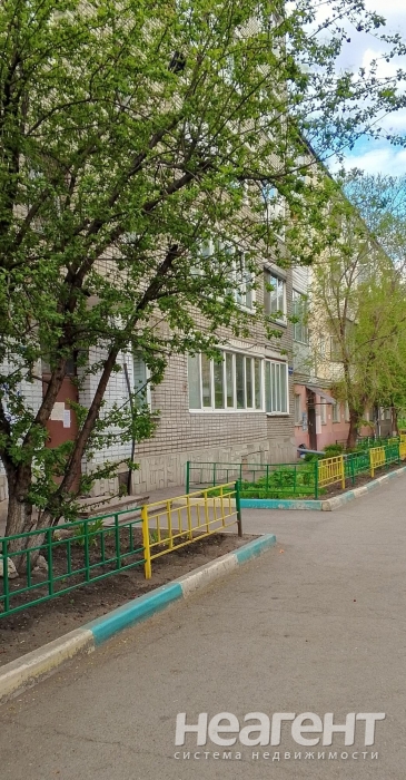 Продается 3-х комнатная квартира, 61 м²