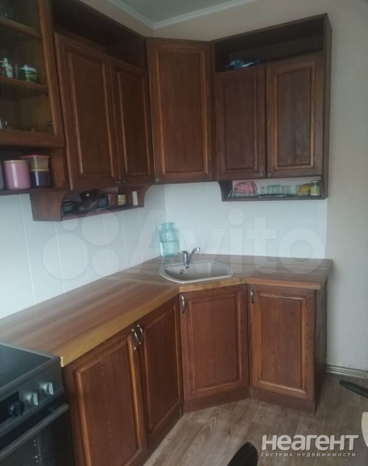 Продается Многокомнатная квартира, 80 м²