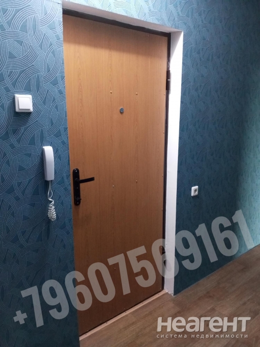 Продается 1-комнатная квартира, 40,4 м²