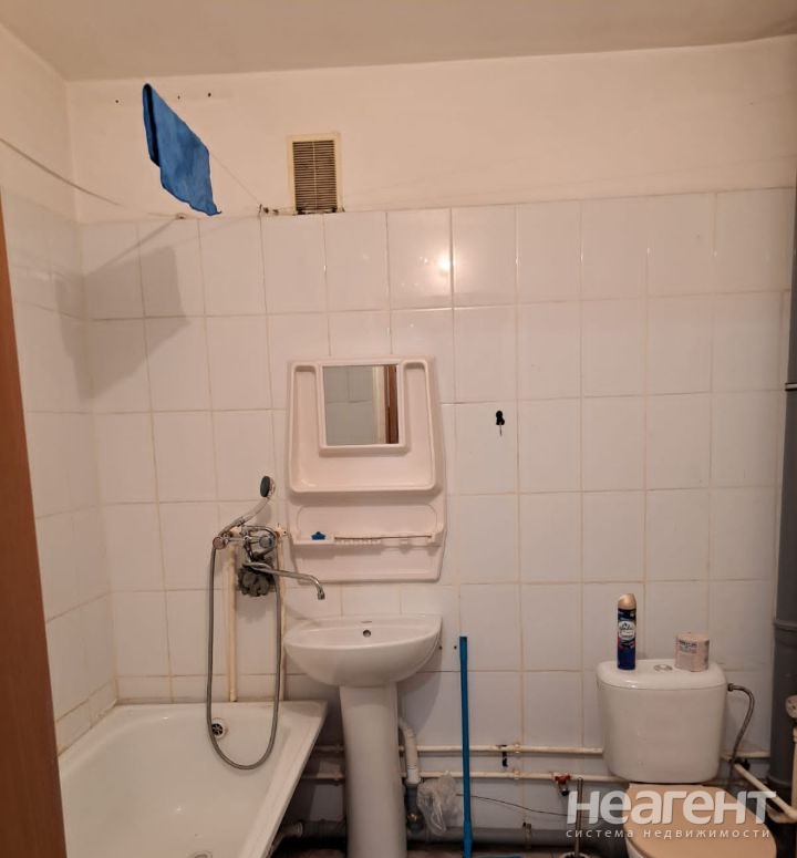 Продается 1-комнатная квартира, 41 м²