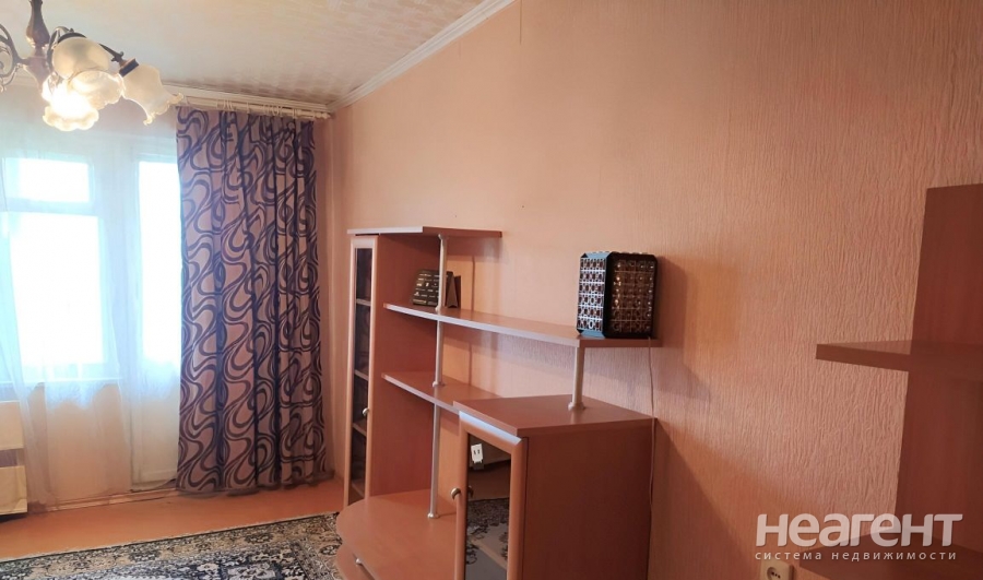 Продается 1-комнатная квартира, 41 м²