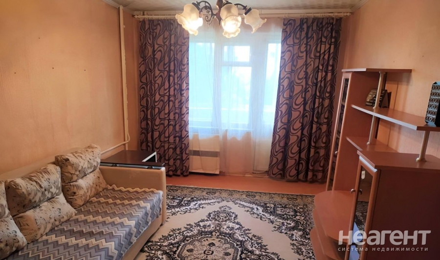 Продается 1-комнатная квартира, 41 м²