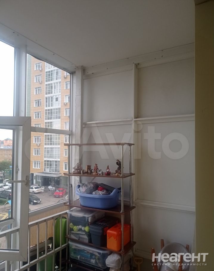 Продается 1-комнатная квартира, 62,2 м²