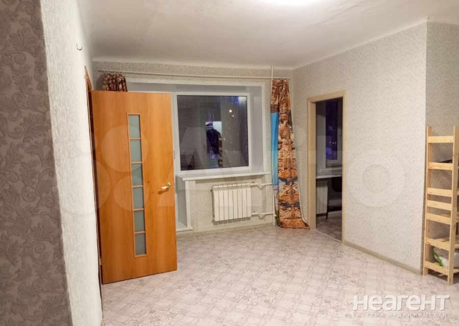 Продается 3-х комнатная квартира, 54 м²