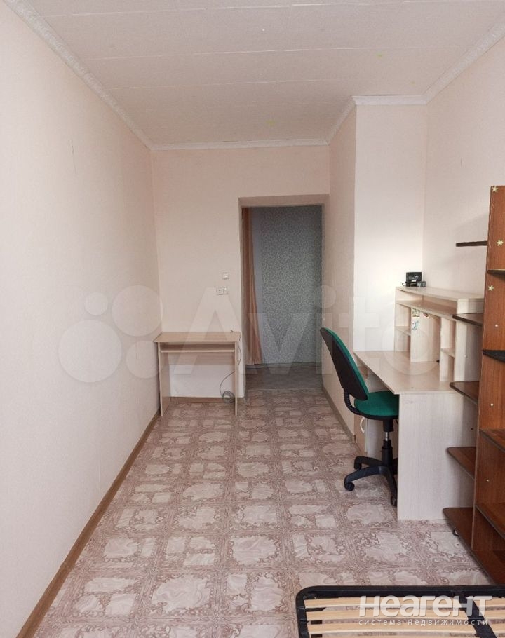 Продается 3-х комнатная квартира, 54 м²