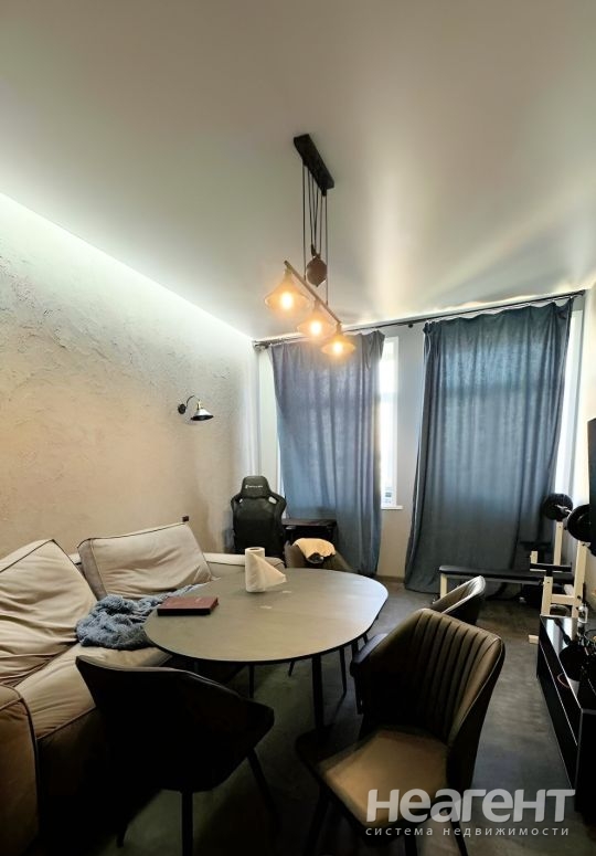 Продается 2-х комнатная квартира, 60 м²