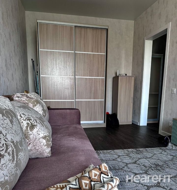 Продается 1-комнатная квартира, 32,4 м²