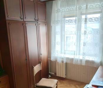 Продается Многокомнатная квартира, 79,4 м²