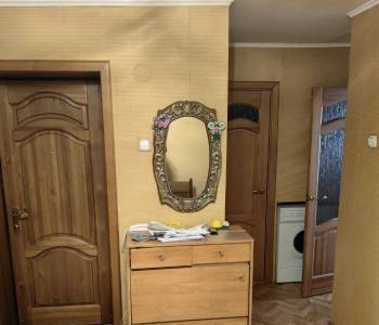 Продается Многокомнатная квартира, 79,4 м²