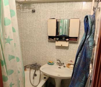 Продается Многокомнатная квартира, 79,4 м²