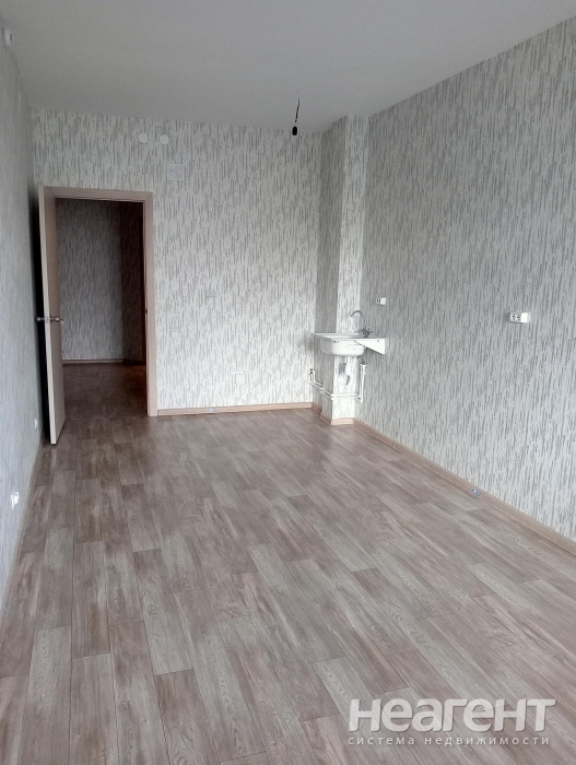 Продается 1-комнатная квартира, 30,8 м²