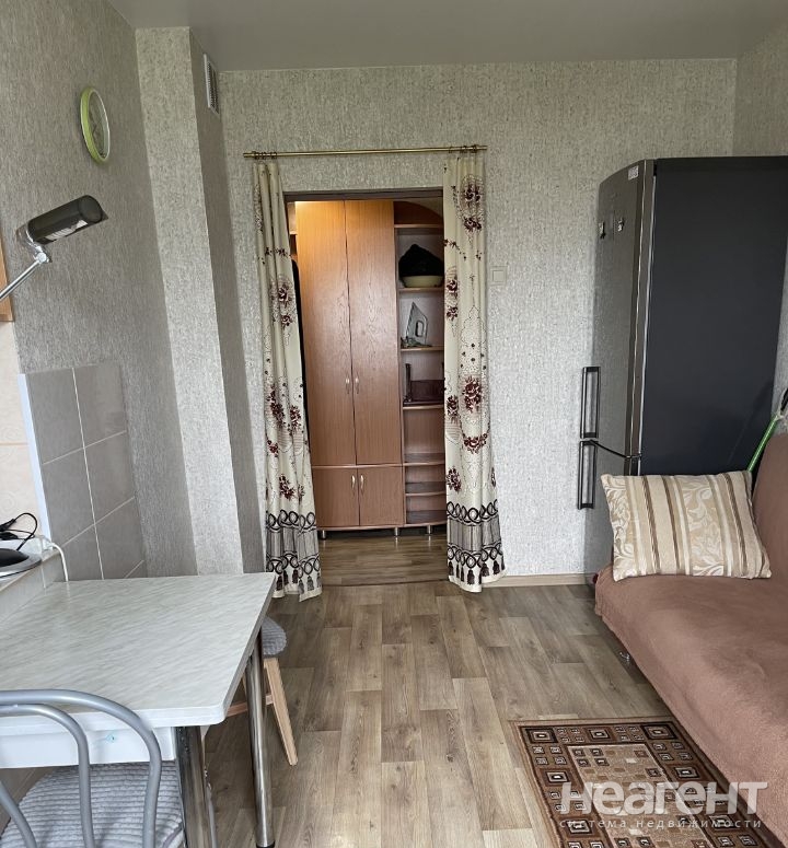 Продается 1-комнатная квартира, 44,3 м²