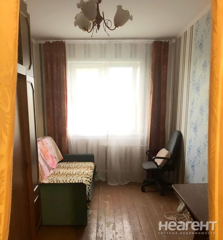 Продается 1-комнатная квартира, 13,5 м²