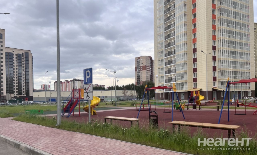 Продается 2-х комнатная квартира, 65 м²