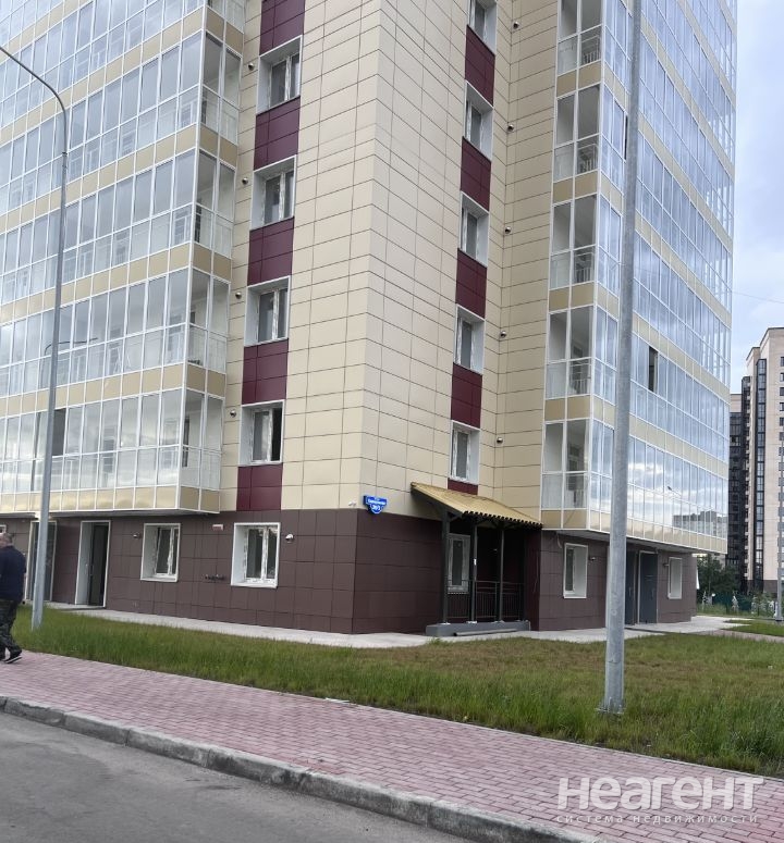 Продается 2-х комнатная квартира, 65 м²