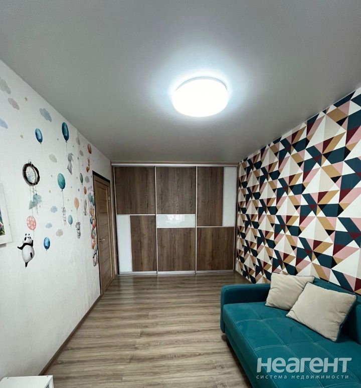 Продается 1-комнатная квартира, 30,1 м²