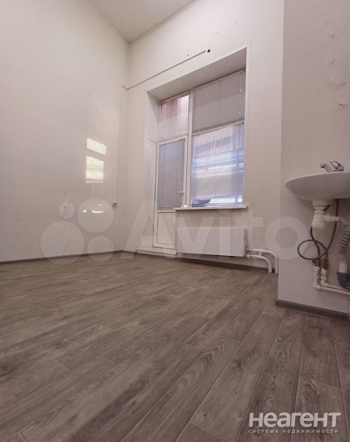 Продается 2-х комнатная квартира, 70 м²