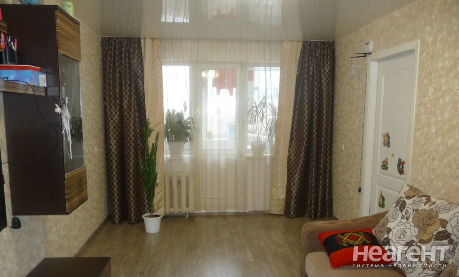 Продается 3-х комнатная квартира, 58 м²