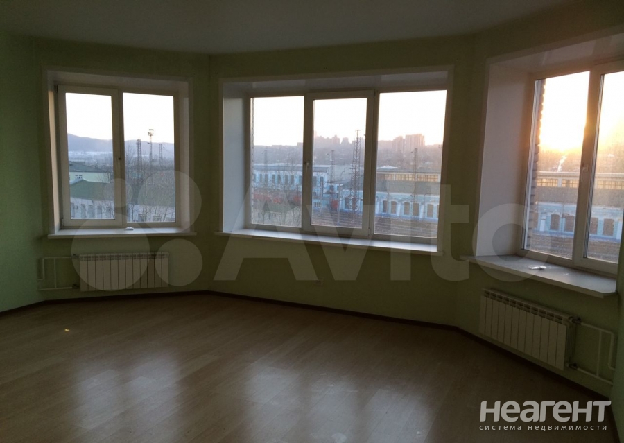 Продается 2-х комнатная квартира, 104,1 м²