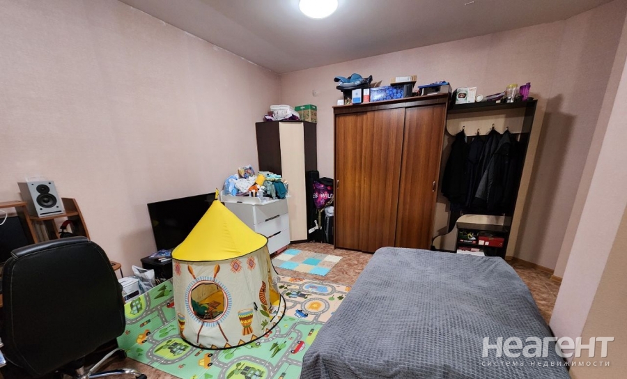 Продается 2-х комнатная квартира, 77,1 м²