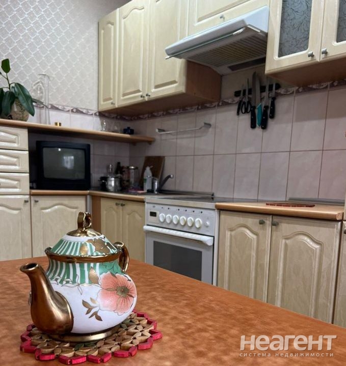 Продается 2-х комнатная квартира, 54 м²