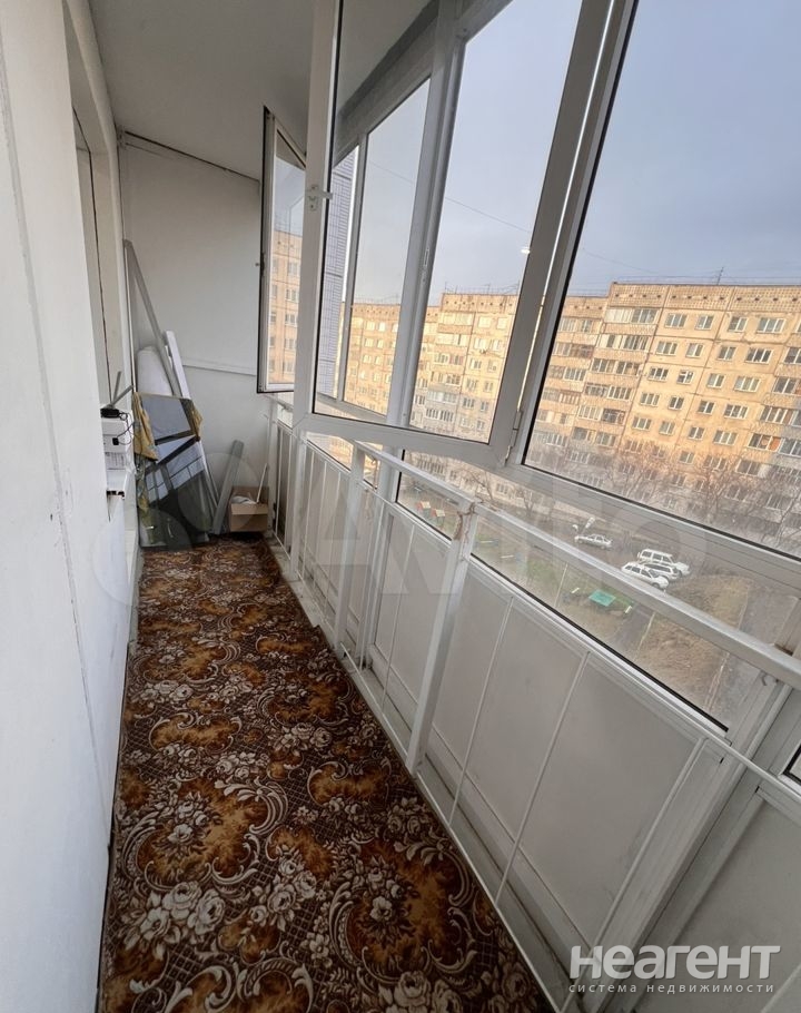 Продается 1-комнатная квартира, 37 м²