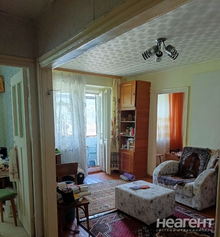 Продается 3-х комнатная квартира, 57,1 м²