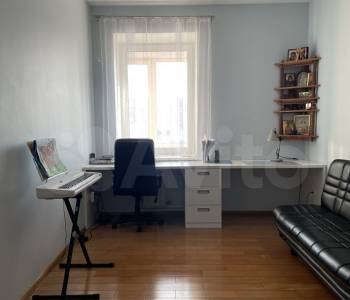 Продается Многокомнатная квартира, 146 м²