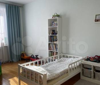 Продается Многокомнатная квартира, 146 м²