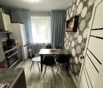 Продается 2-х комнатная квартира, 54 м²