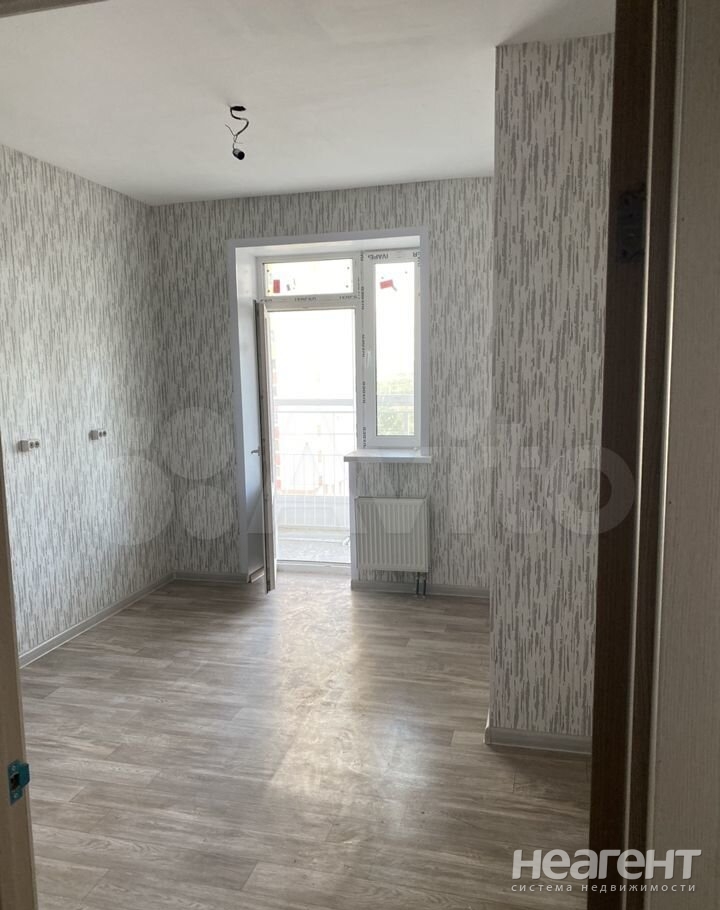 Продается 1-комнатная квартира, 46,5 м²