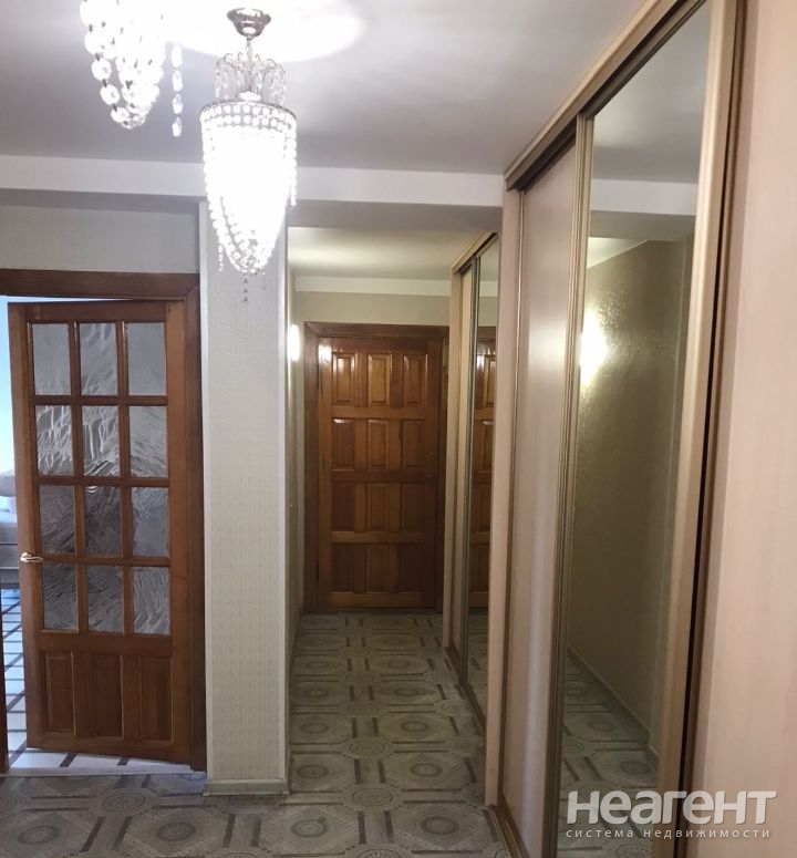 Продается 3-х комнатная квартира, 76,6 м²