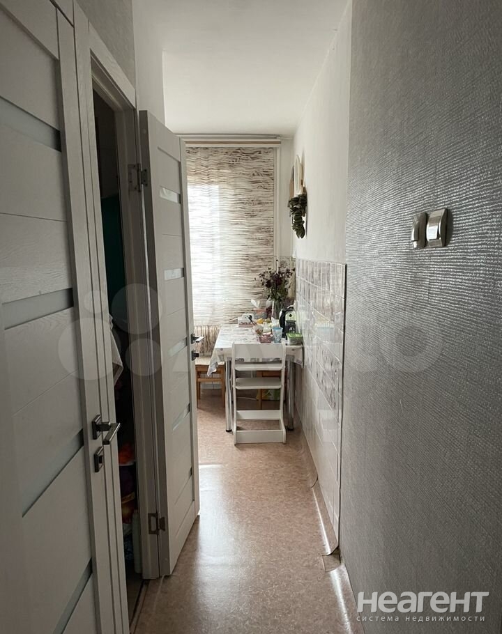 Продается 3-х комнатная квартира, 47,6 м²