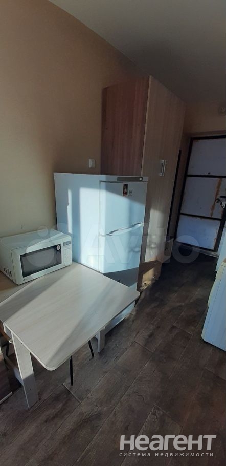 Продается 1-комнатная квартира, 13,6 м²