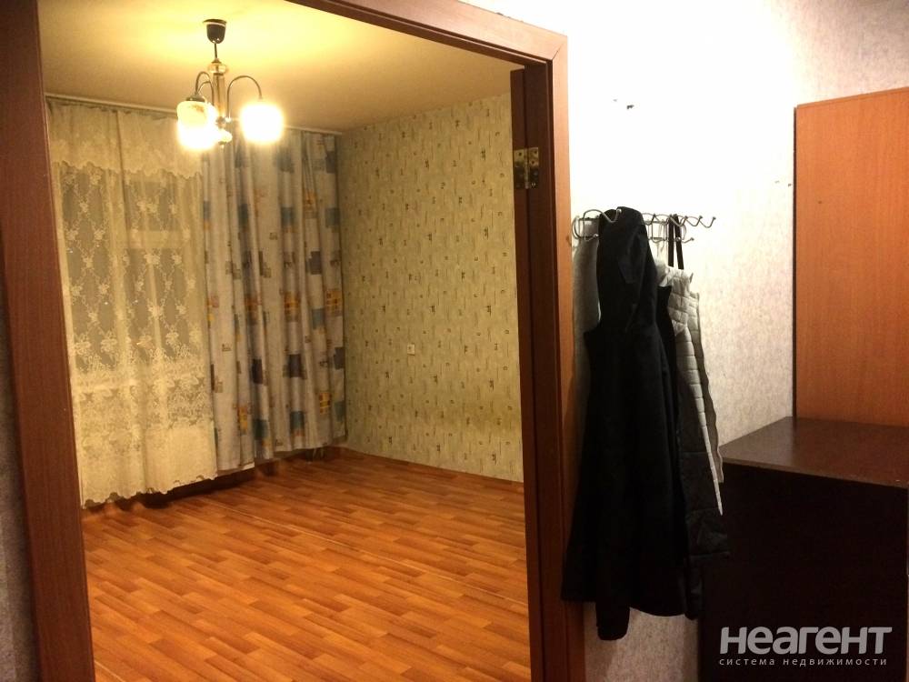 Сдается 1-комнатная квартира, 41 м²