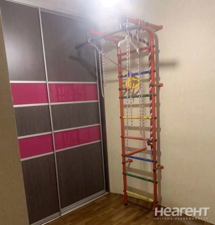 Продается 1-комнатная квартира, 33,8 м²