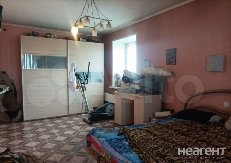 Продается Многокомнатная квартира, 120 м²