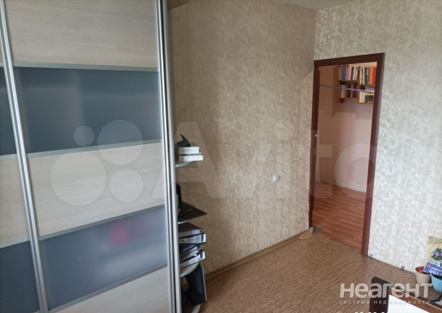 Продается Многокомнатная квартира, 120 м²