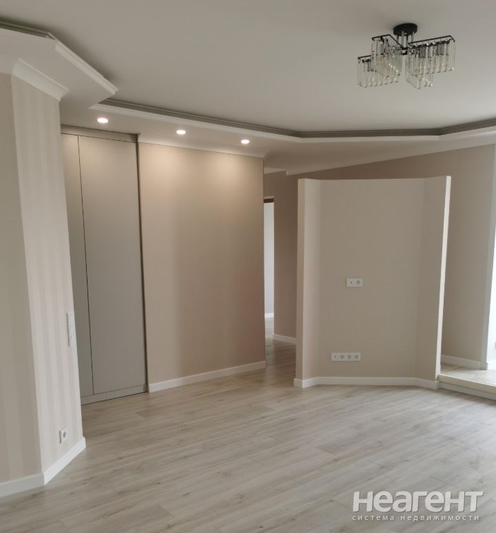 Продается 3-х комнатная квартира, 86,6 м²