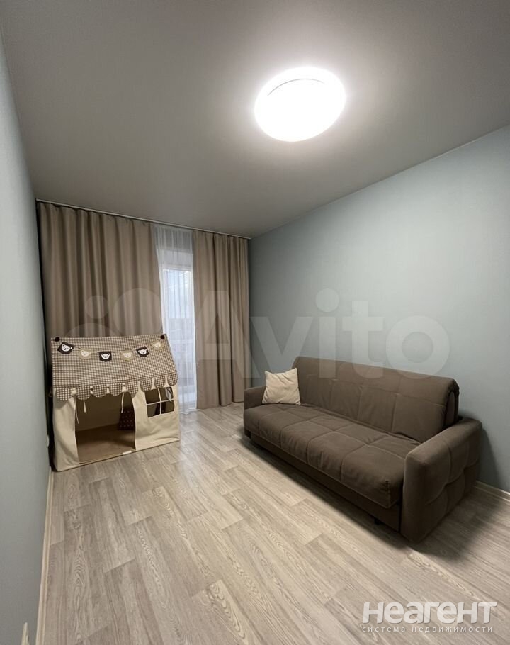 Продается 2-х комнатная квартира, 54 м²